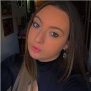 Experiencia en voluntariado con niños de la ESO en cualquier materia, enseño a estudiar realizando esquemas y resúmenes y ayudo q realizar y que entiendan sus tareas. 
Puedo dar clase a tanto a niños de primaria como a los de secundaria